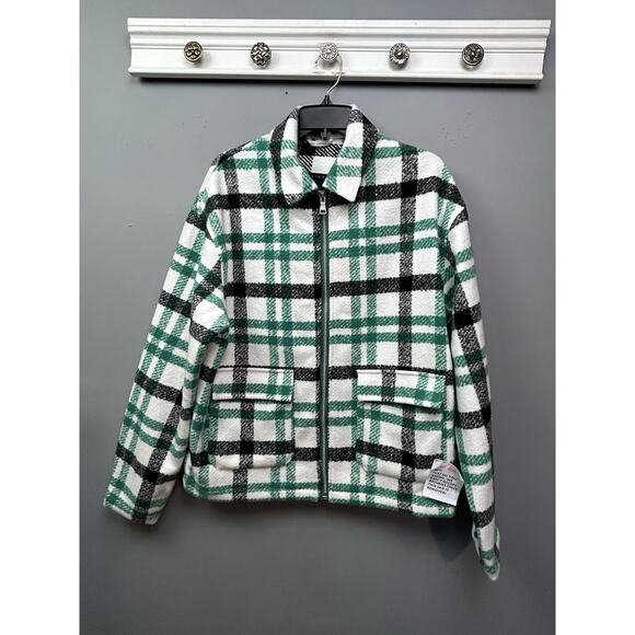 ASOS plaid Shacket Womens XS Green White Fuzzy Full Zip Pockets Oversized NEW - Picture 1 of 8